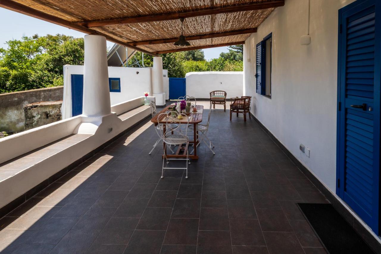 Appartement La Casa Del Geologo à Stromboli Extérieur photo